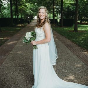 Meet your Posher, Julie